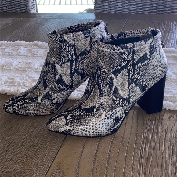 Franco Sarto Kortney Bootie - Picture 2 of 5
